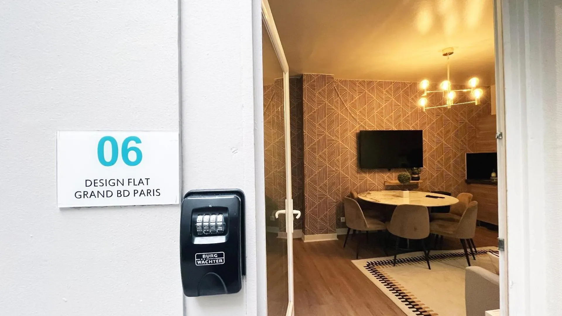 Apartment 06 - Designed Flat Grands Boulevards