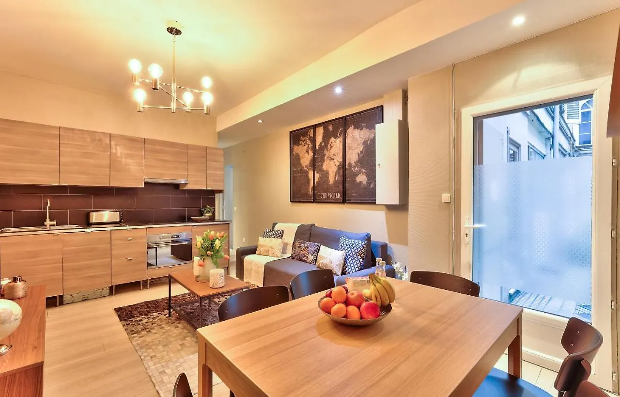 Apartment 06 - Designed Flat Grands Boulevards