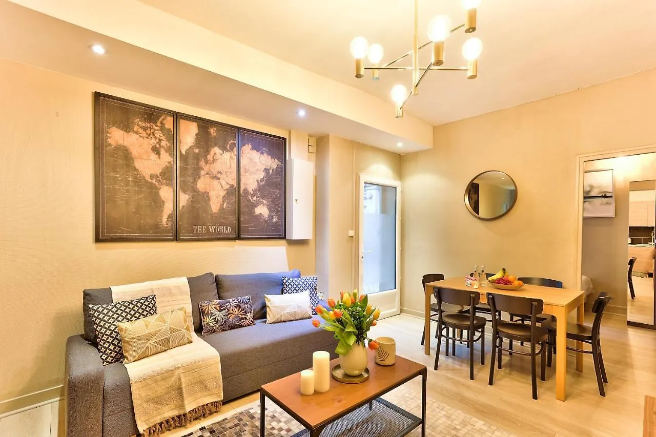 06 - Designed Flat Grands Boulevards *